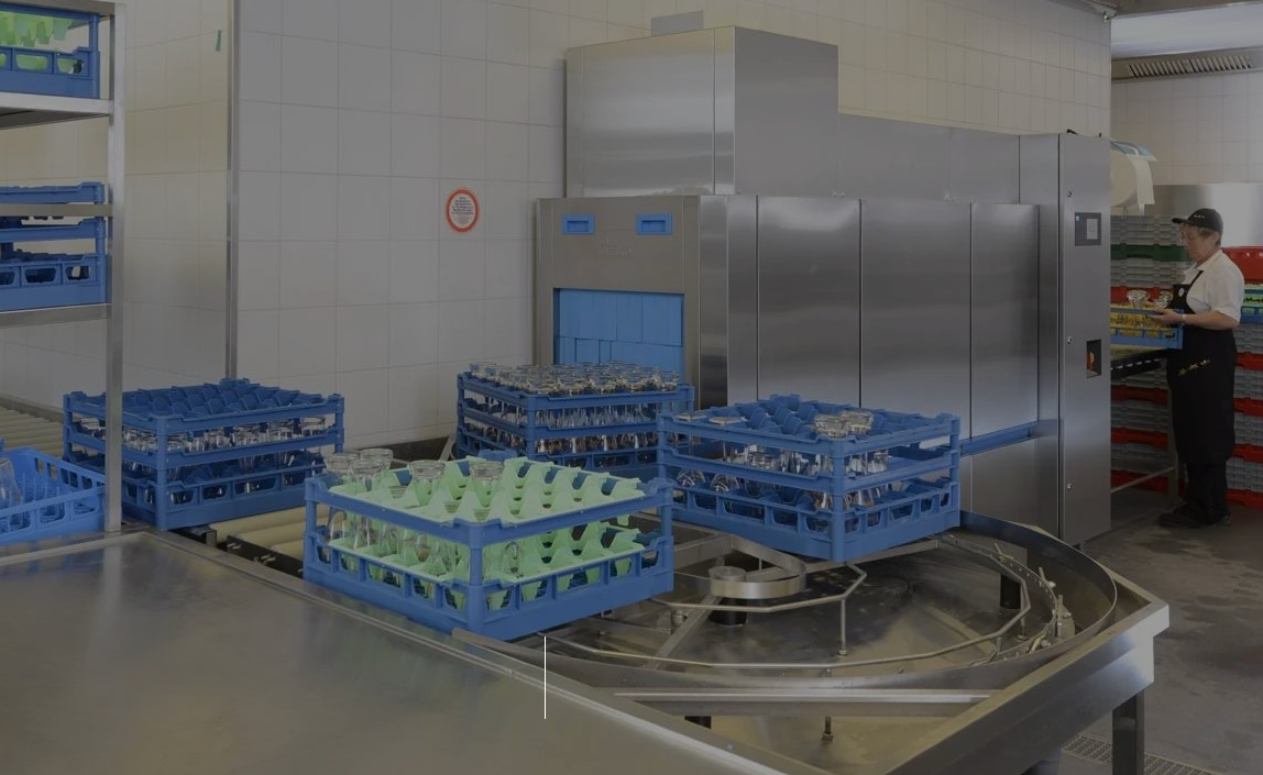 Flight type dishwasher - M-iQ Technical Specifications
