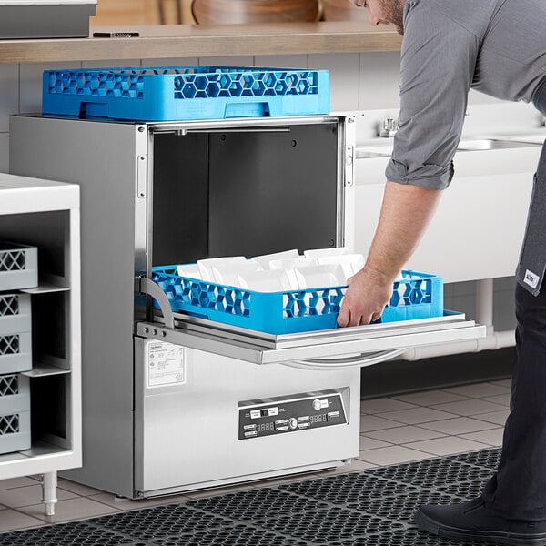 Jackson DishStar HT High-Temperature Undercounter Dishwasher - 208/230V