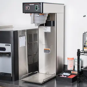 Bunn 36700.0009 TB3 3 Gallon Iced Tea Brewer with 29" Trunk - 120V
